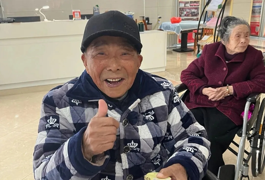 暮年时光 百态人生